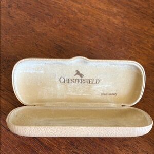 Chesterfield Cream Glasses Case